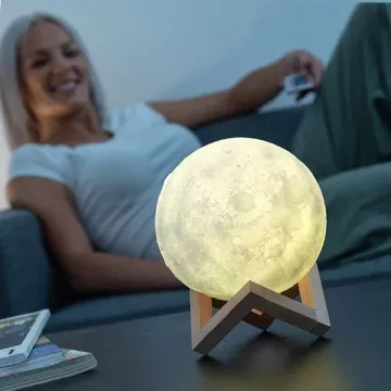 Polnjiva LED svetilka Luna Moondy - InnovaGoods